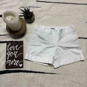 Express white dress shorts with cuff along the bottom hem size 00